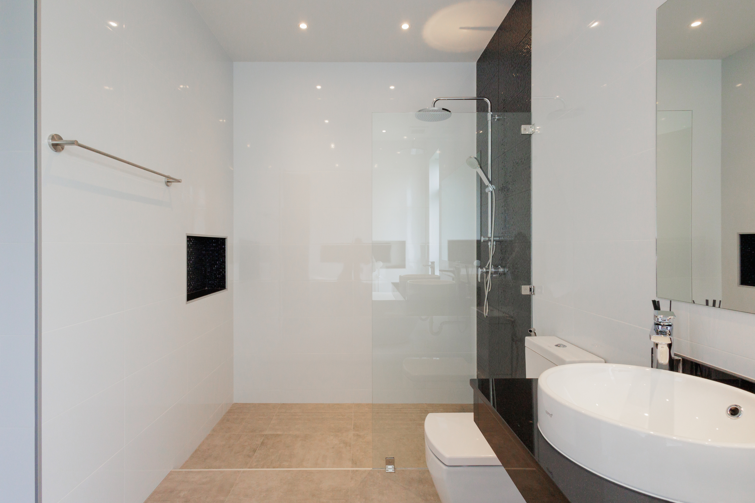 A Unfurnished _14 Pool Villa For Sales In Wang Tan