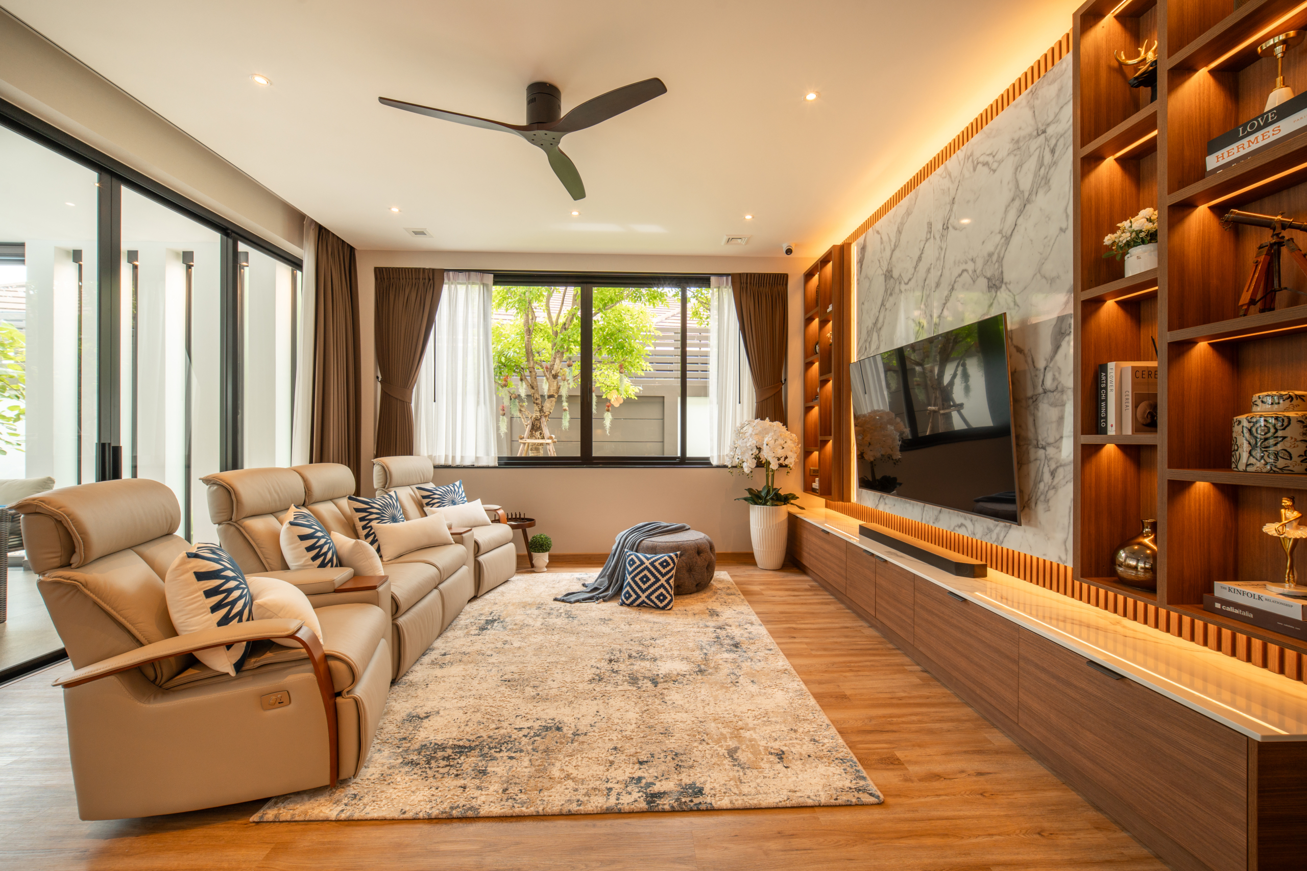 KFR-13 Pool Villa For Sales In Wang Tan