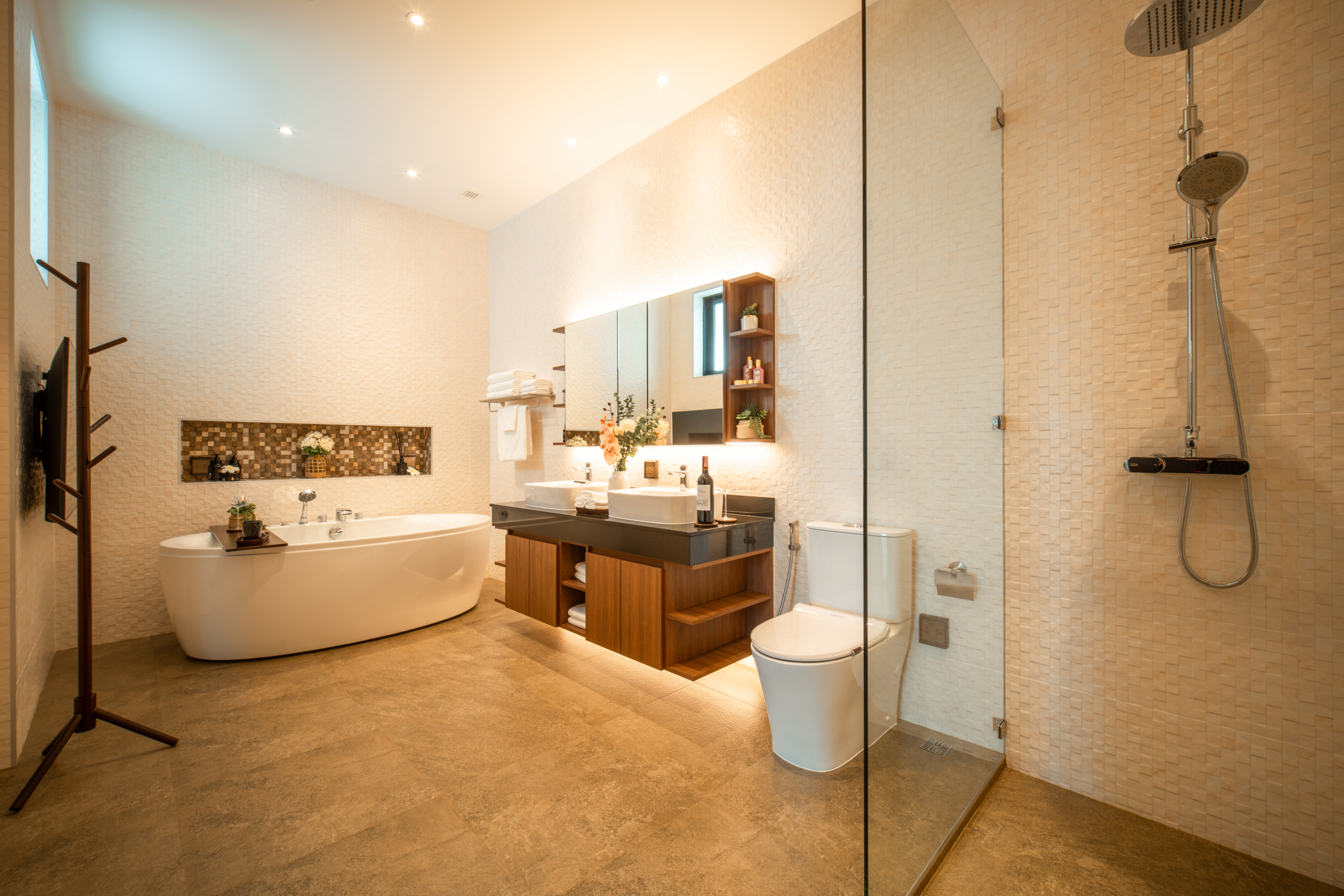 KFR-23 Pool Villa For Sales In Wang Tan